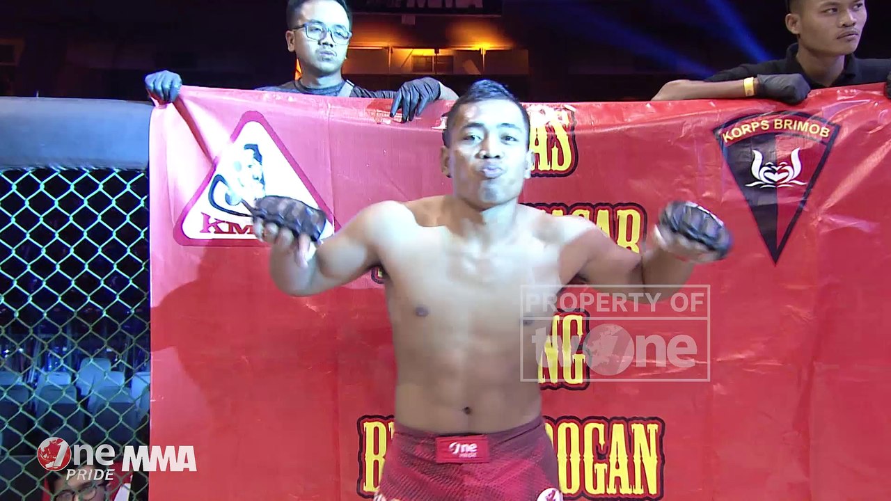 Achmadi vs Putu Sudiarta - One Pride MMA