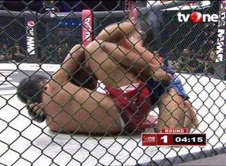 One Pride MMA Feather Weight, Asep Abdul R vs Dedi Kurniawan