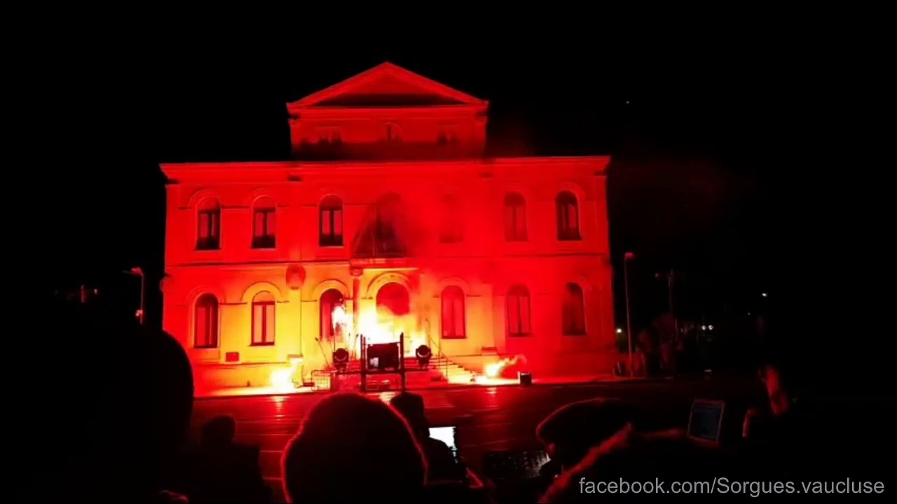Feu d'artifice du 23 décembre 2017 à Sorgues - Integrale