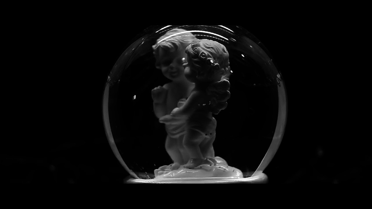 NEK SI LIVIU GUTA - IUBESC O FEMEIE DE GHEATA [oficial video] 2018 VideoClip Full HD