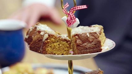 Gordon Ramsay and Gino DAcampo Do A Blind Taste Test