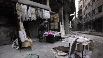 Dans un souk ravagé d'Alep, la solitude d'un marchand syrien
