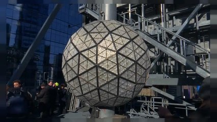 Times Square ultima los detalles para despedir 2017