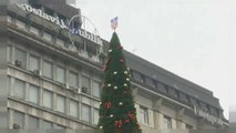 El árbol navideño más caro del mundo está en Serbia