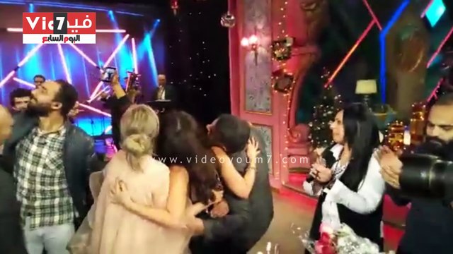 رقص غادة عادل احتفالا بعيد ميلادها بصحبة شيرين رضا وتامر حبيب