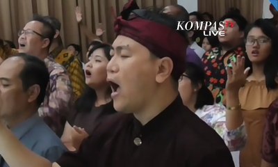 Wujud Keberagaman, Misa Natal Pakai Baju Adat Bali