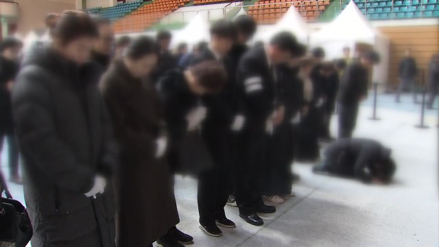 성탄절 제천 합동분향소에 조문객 발길 이어져 / YTN