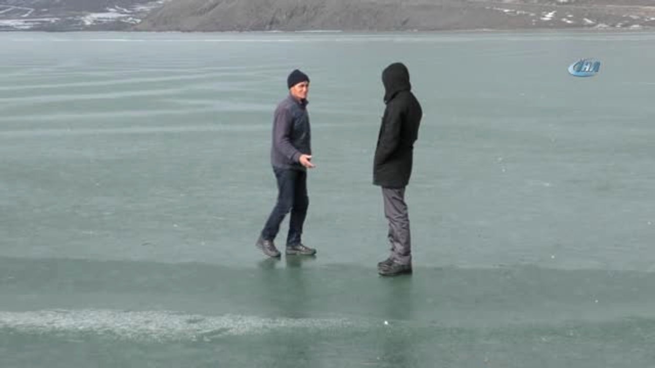 Çıldır Gölü'nde Atlı Kızaklar Sezonu Açamadı