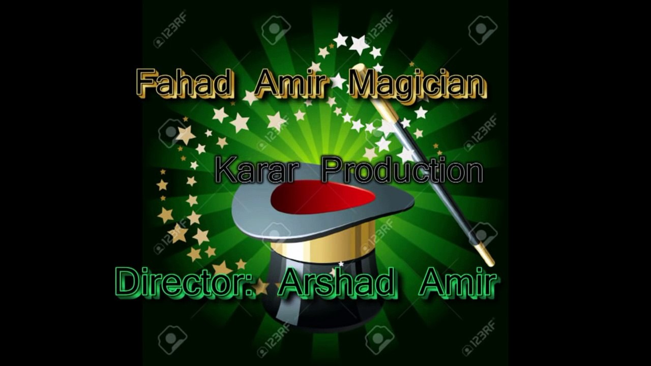 Card to hat magic trick