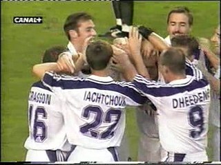 2000-09-05 - speeldag 4 - RSCA - Charleroi 7-2