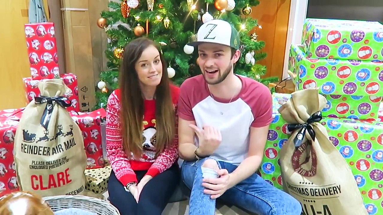 OPENING CHRISTMAS PRESENTS... EARLY!