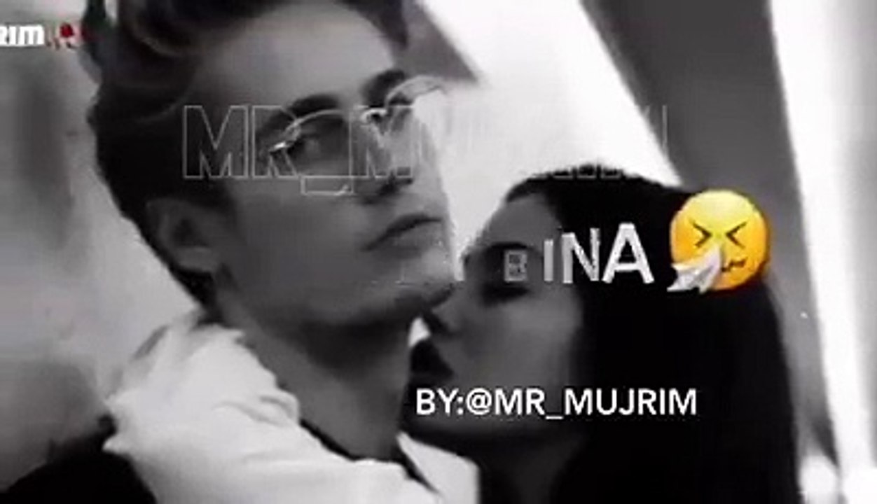 Sad song!! WhatsApp status video,Hamari gajal he tasav pur tumhare Hindi song