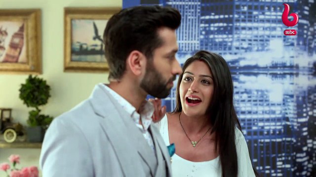 انيتا لا تستطيع ان تخفى حبها وخوفها عن شيفاى !