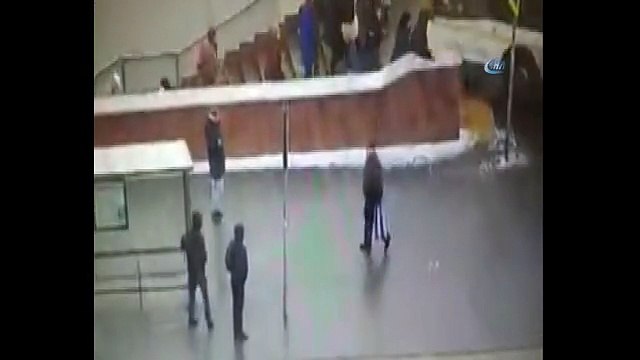 Rusya da otobüs kalabalığın arasına daldı: 5 ölü