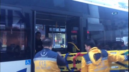 Genç kıza halk otobüsü çarptı: 2 yaralı