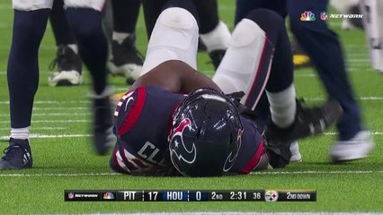 Jadeveon Clowney injured on play