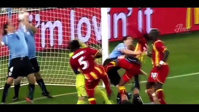 15 pha cứu bóng bằng tay siêu kinh điển