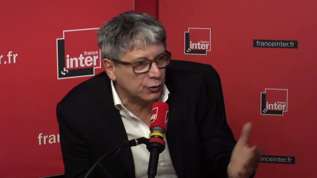 Eric Coquerel : "Emmanuel Macron a un avantage par rapport à Hollande, il paraît savoir où il va"