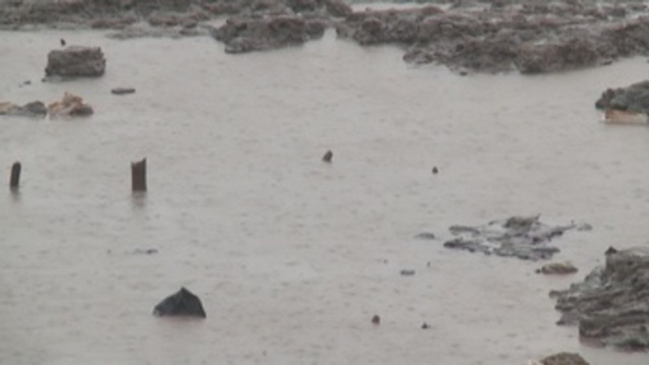 La tormenta Tembin se debilita tras causar 240 muertos en Filipinas