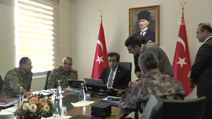 Vali Güzeloğlu, Aa'nın Yılın Fotoğrafları Oylamasına Katıldı