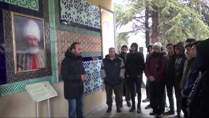 Ertuğrul Gazi ve Şeyh Edebali Türbeleri Diziler Sonrası Ziyaretçi Akınına Uğruyor