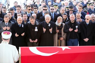 Cenaze Törenine Başbakan Yıldırım da Katıldı