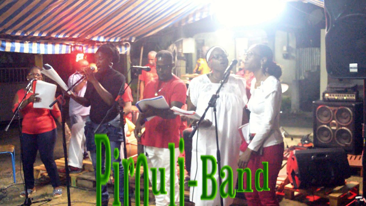 Pirouli-Band chez Pirouli a Café Baie-Mahault 24 12 2017