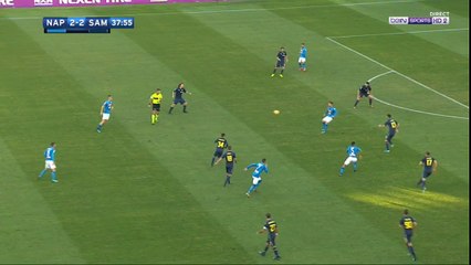 VÍDEO: Hamsik marca e ultrapassa Maradona