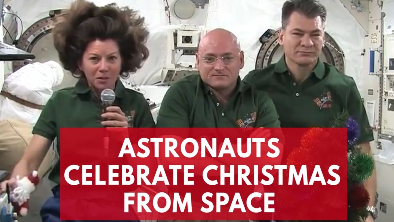 This is how NASA celebrates Christmas at space...