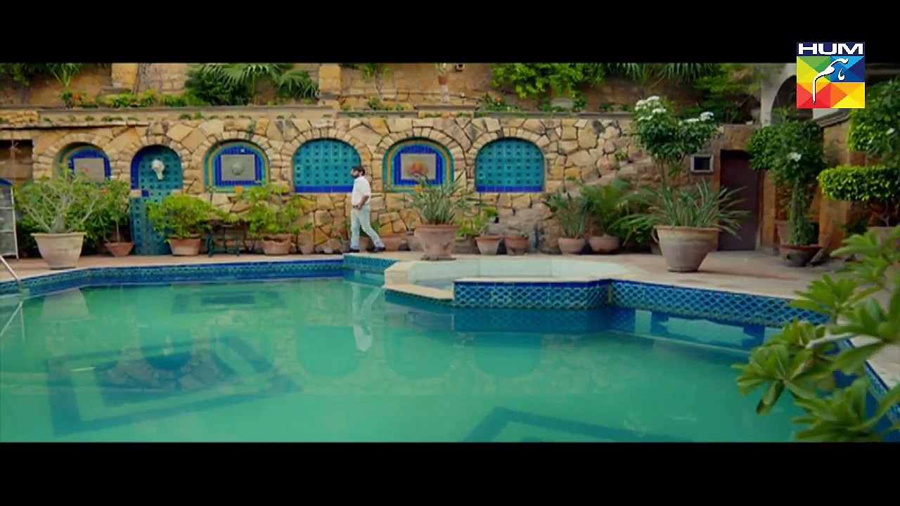 Gumraah Episode 33 - 26 December 2017 HUM TV Drama