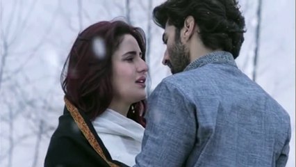 Katrina Kaif Hot Kissing Scene - Fitoor - 2016 HD
