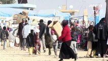 La lucha por sobrevivir al frío en campos de desplazados sirios