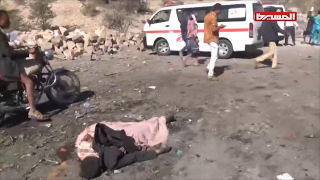 التحالف يقتل ويصيب العشرات في غارة على تعز