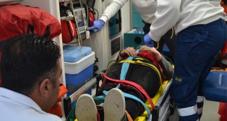 Liseli Kız Hareket Halindeki Servisten Düştü