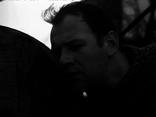 H G  Wells' Invisible Man S01E07 - Shadow on the Screen