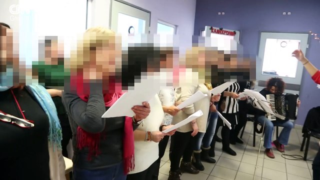 Χριστούγεννα στις φυλακές γυναικών Θήβας (τρέιλερ)