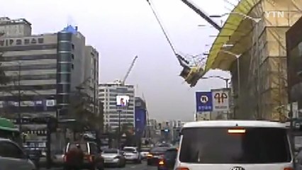열흘 만에 또 크레인 사고...정부 대책 서둘러야 / YTN