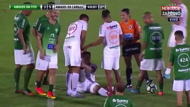 Un footballeur amputé de Chapecoense simule une crampe à la jambe (vidéo)
