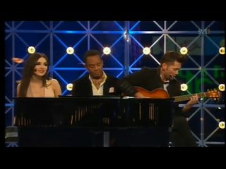 lls Chantent Une Chanson D’Elvis… Écoutez Bien La Voix De L’homme Car Elle Va Vous Surprendre!