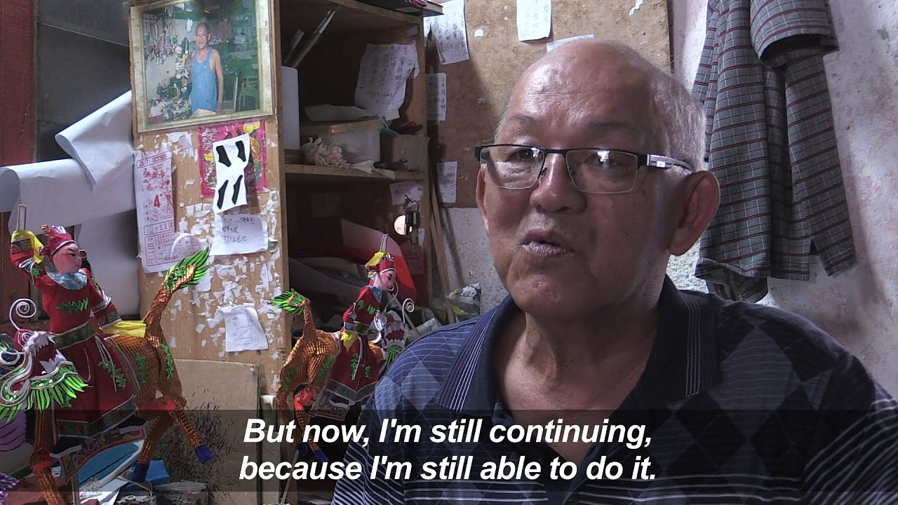 Malaysia's aging prayer paper doll master