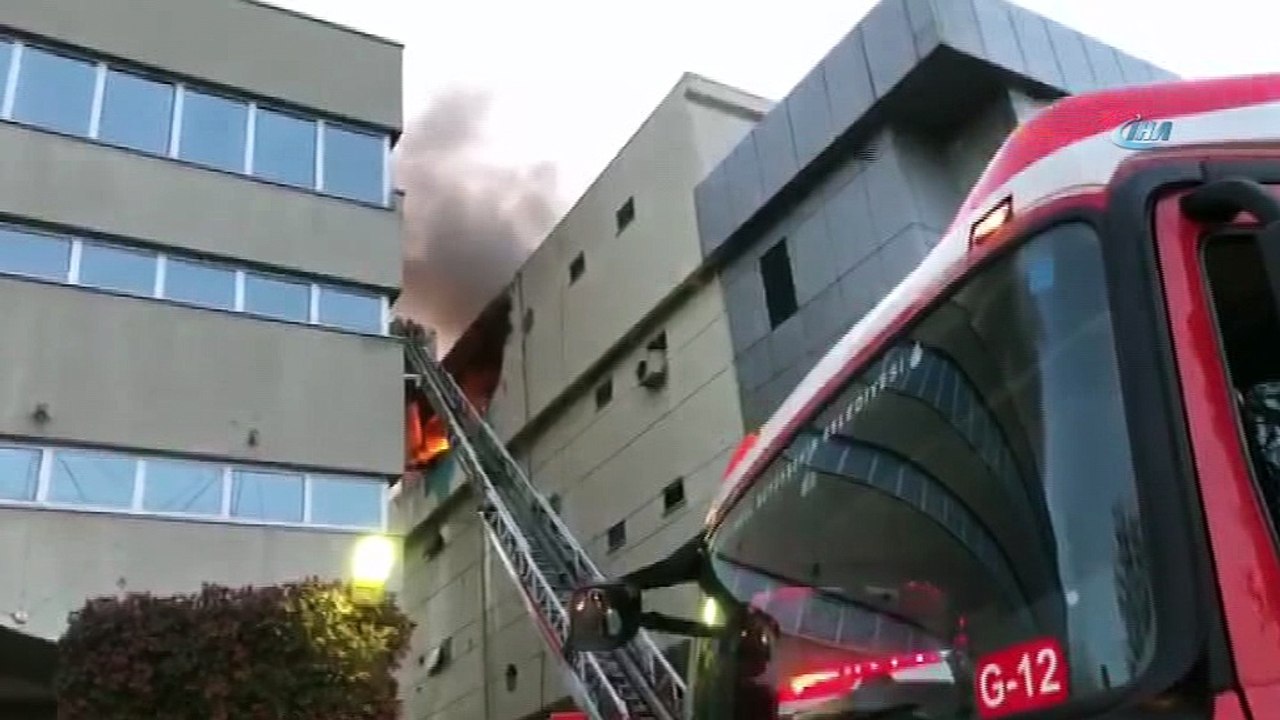 Bağcılar’da tekstil fabrikasında yangın