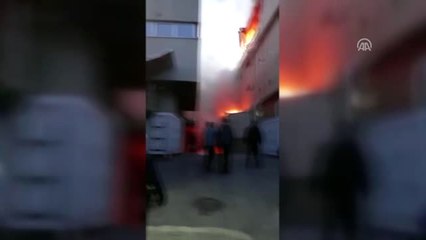 Bağcılar'da Tekstil Fabrikasında Yangın - İstanbul