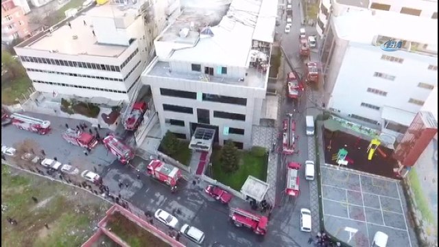 Bağcılar’daki tekstil fabrikası yangını havadan görüntülendi