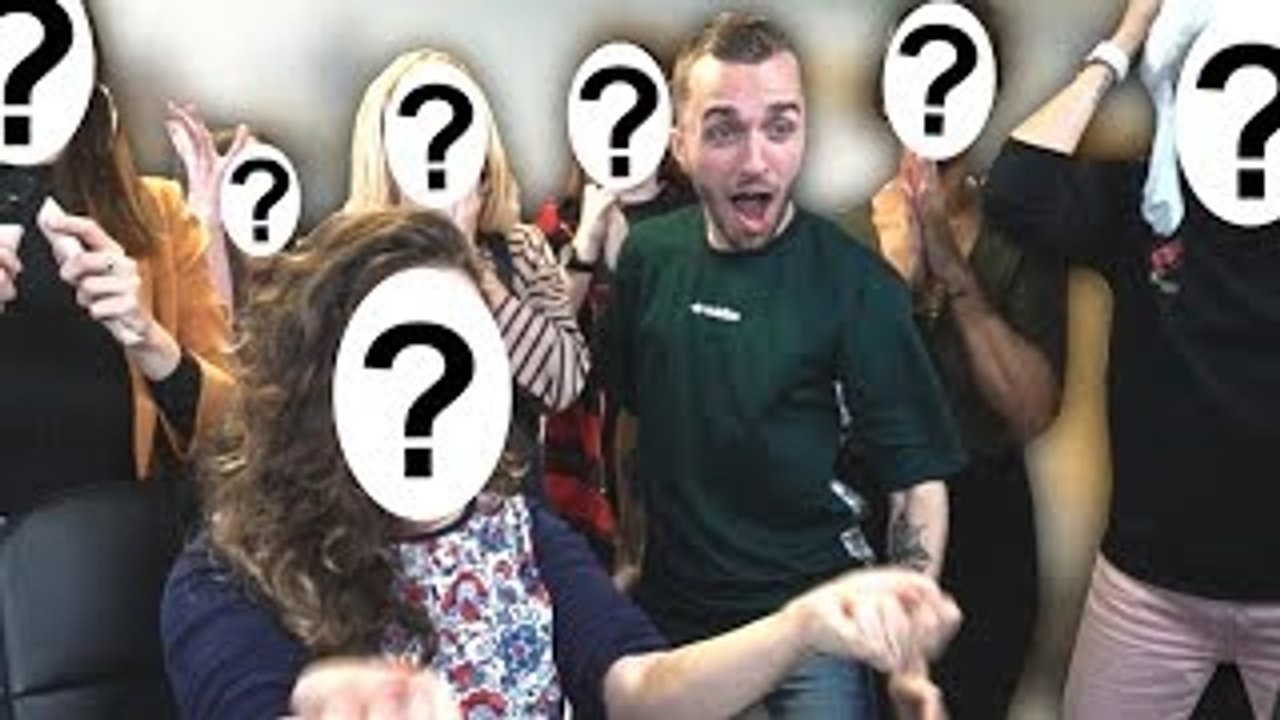 SQUEEZIE-10 YOUTUBEUSES 1 CHALLENGE
