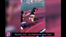 Le Barça fête sa victoire dans le Clasico, Neymar tire sa chaussure dans l'eau