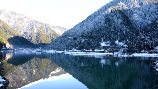 Uzungöl'ün Seyir Terası Nda Manzara Keyfi