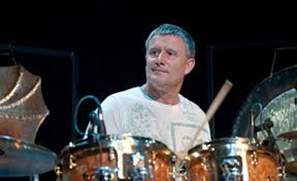 PERFIL: CARL PALMER/ASIA