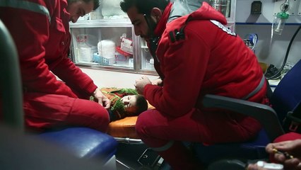 Começa retirada de pacientes da região síria da Guta Oriental