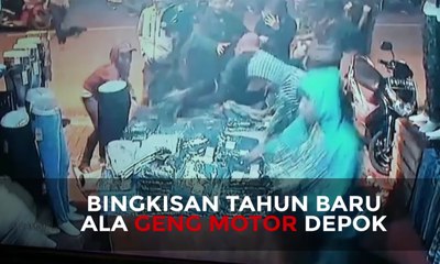 Bingkisan Tahun Baru Ala Geng Motor Depok