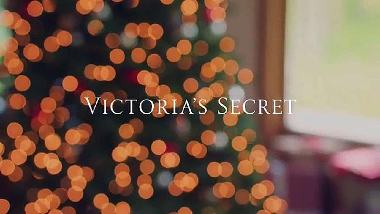 Les Anges de Victoria's Secret souhaitent Joyeux Noël